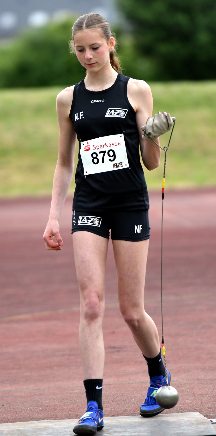 Nia Ferige vom LAZ Soest gehört zu den besten Hammerwerferinnen bundesweit in der Altersklasse W15. Foto: Bottin