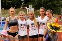 LAZ-Team mit Lisa Ryzih und Marina Kylypko (UKR)