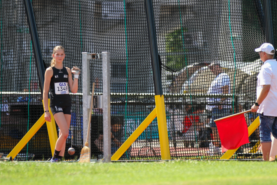 Hochkonzentriert ging sie in den Ring. Foto: Schellig Hochkonzentriert ging sie in den Ring. Foto: Schellig