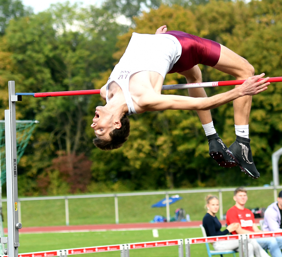 2,28 Meter: Falk Wendrich vom LAZ Soest katapultiert sich auf Platz 15 in der Welt. In Europa liegt der 30-Jährige in diesem Jahr auf Platz sechs. Foto: Bottin