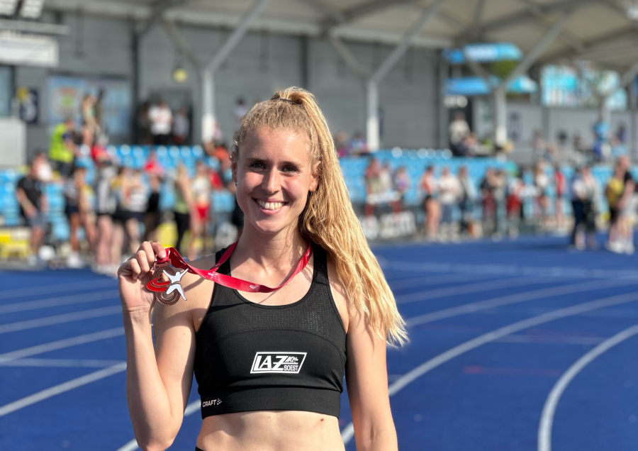 Laura Voß. Laura Voß.