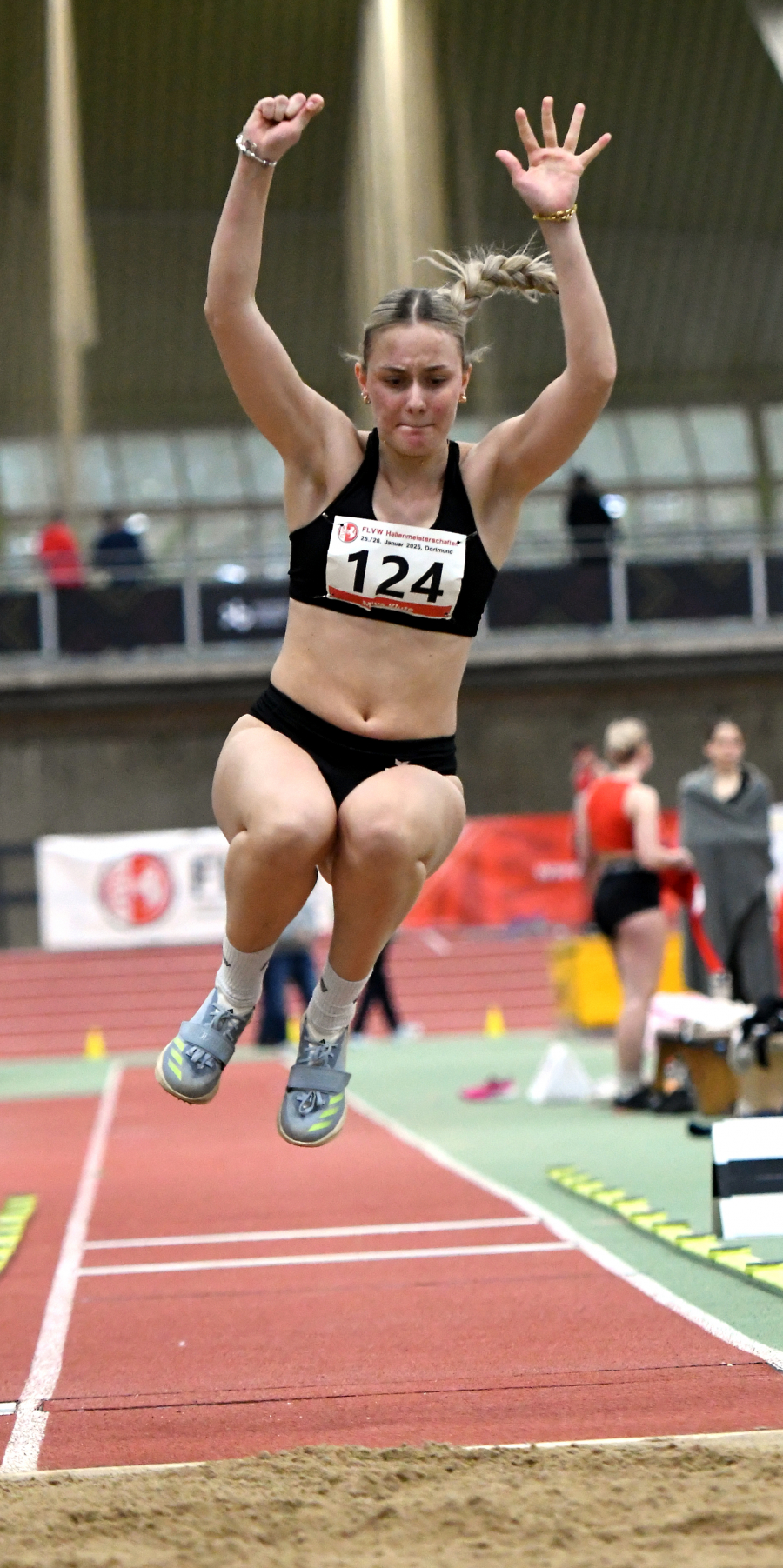 9,81 Meter: U20-Athletin Maya Klute vom LAZ Soest holte im Dreisprung Platz 6. Foto: Bottin 9,81 Meter: U20-Athletin Maya Klute vom LAZ Soest holte im Dreisprung Platz 6. Foto: Bottin