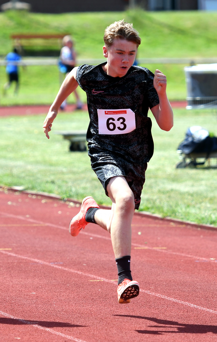 U14-Sportler Michel Bottin vom LAZ Soest glänzte in Porta Westfalica mit vier neuen persönlichen Bestleistungen und setzte sich über 60-Meter-Hürden und im Dreikampf an die Spitze der westfälischen Bestenliste. Foto: Bottin U14-Sportler Michel Bottin vom LAZ Soest glänzte in Porta Westfalica mit vier neuen persönlichen Bestleistungen und setzte sich über 60-Meter-Hürden und im Dreikampf an die Spitze der westfälischen Bestenliste. Foto: Bottin