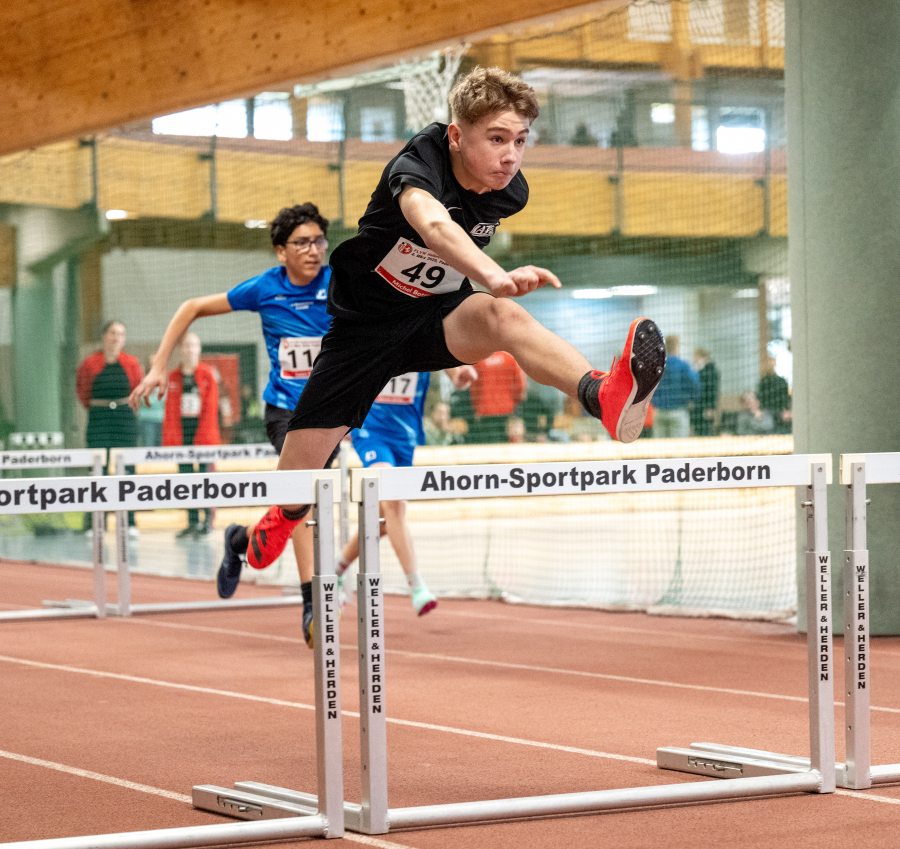Nur äußerst knapp am Westfalentitel vorbei: M13-Hürdensprinter Michel Bottin vom LAZ Soest fehlte nur eine Hundertstel zum Sieg. Foto: Marcus Bottin