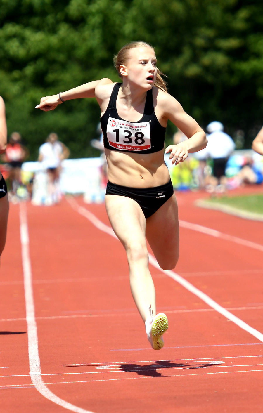 Mit zwei Finalteilnahmen über 100 Meter und 100-Meter-Hürden und Platz sechs und acht überzeugte U18-Sprinterin Maja Bolinger vom LAZ Soest bei den Deutschen Jugendmeisterschaften in Wattenscheid auf ganzer Linie. Foto: Bottin Mit zwei Finalteilnahmen über 100 Meter und 100-Meter-Hürden und Platz sechs und acht überzeugte U18-Sprinterin Maja Bolinger vom LAZ Soest bei den Deutschen Jugendmeisterschaften in Wattenscheid auf ganzer Linie. Foto: Bottin