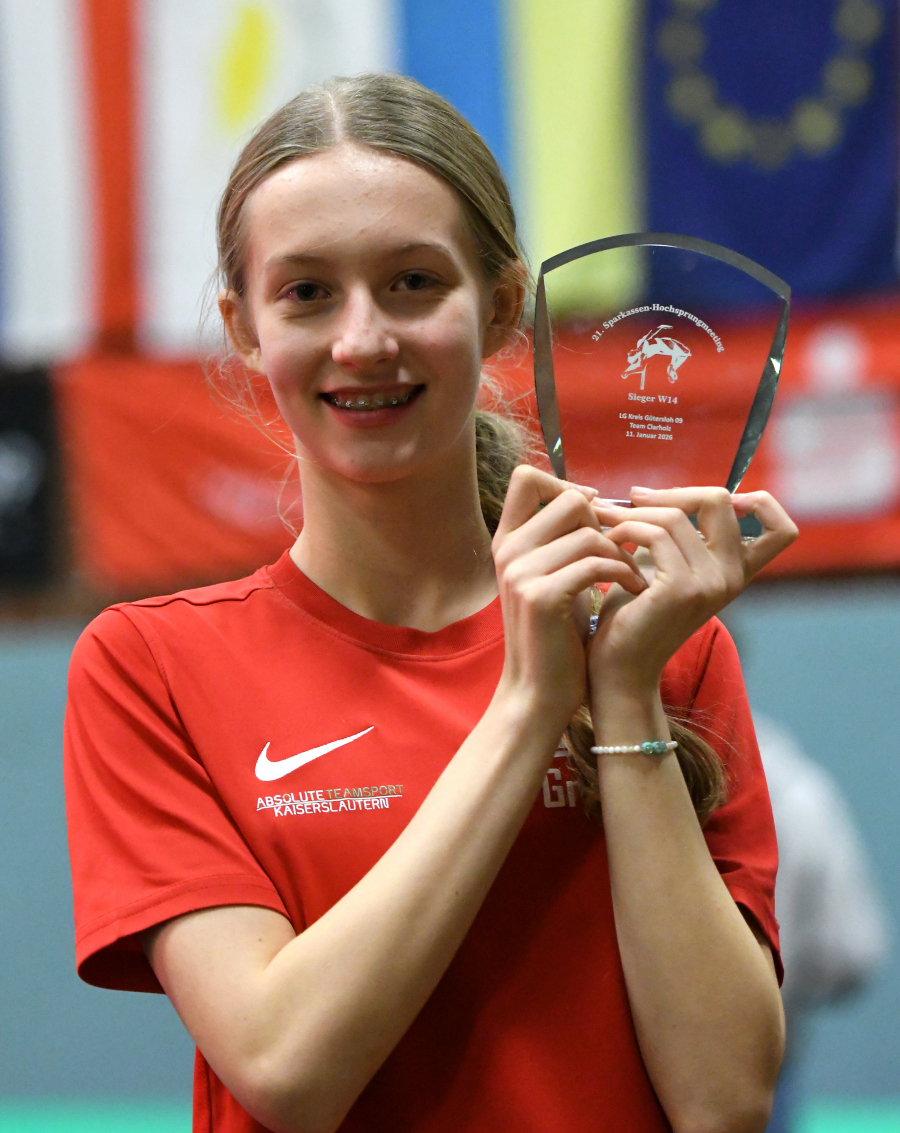 Zum richtigen Zeitpunkt kam sie in Fahrt und jubelte direkt nach dem 1. Versuch &uuml;ber &uuml;bersprungene 1,63 Meter. Foto: Bottin