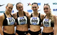 Den gesundheitlichen Problemen getrotzt: Bei den Deutschen Jugend-Hallenmeisterschaften in Dortmund erzielten Mia Vollmer, Sophie Martin,                            Delia Ponomarenko und Maya Klute (v.l.n.r.) ansprechende 1:47,06 Minuten über 4 x 200 Meter. Foto: Bottin|Maya Klute (Nr. 606) übergibt den Staffelstab beim zweiten Wechsel an ihre Mannschaftskameradin Delia Ponomarenko (Nr. 609) . Das Quartett des LAZ Soest                            beendete das Rennen über 4 x 200 Meter im dritten von sechs Zeitendläufen als Dritter in 1:47,06 Minuten. Foto: Bottin|War bei der Jugend-Hallen-DM in Dortmund wegen einer Erkältung nicht hundertprozentig fit. Als vermutlich jüngste Starterin der Titelkämpfe ab-                            solvierte die 15-jährige Sophie Martin vom LAZ Soest zwei Rennen über 200 Meter im Einzel und als Schlussläuferin in der Staffel. Foto: Bottin|Letzter Wechsel von Delia Ponomarenko (Nr. 609) an Schlussläuferin Sophie Martin (Nr. 608). Das Quartett des LAZ Soest beendete das Rennen über 4 x 200 Meter im dritten von sechs Zeitendläufen als Dritter in 1:47,06 Minuten. Foto: Bottin|||